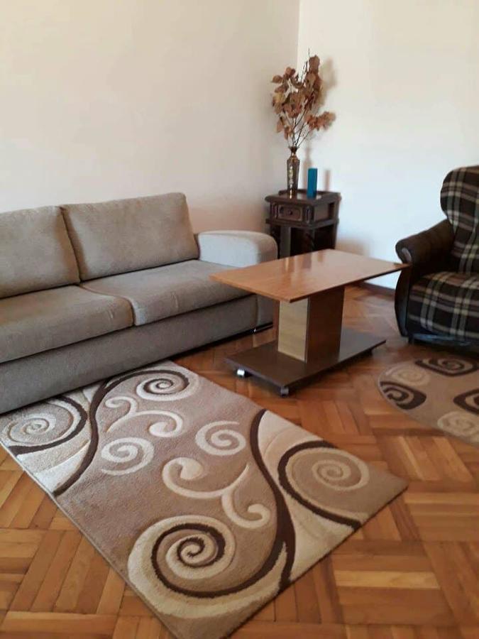 Centr Apartment Kutaisi Exterior photo